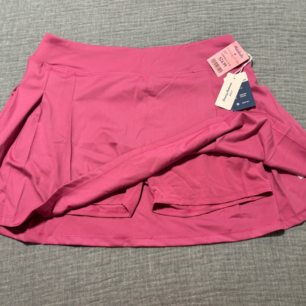 NWT Women’s Pink Tommy Bahama Golf Skort - size Large